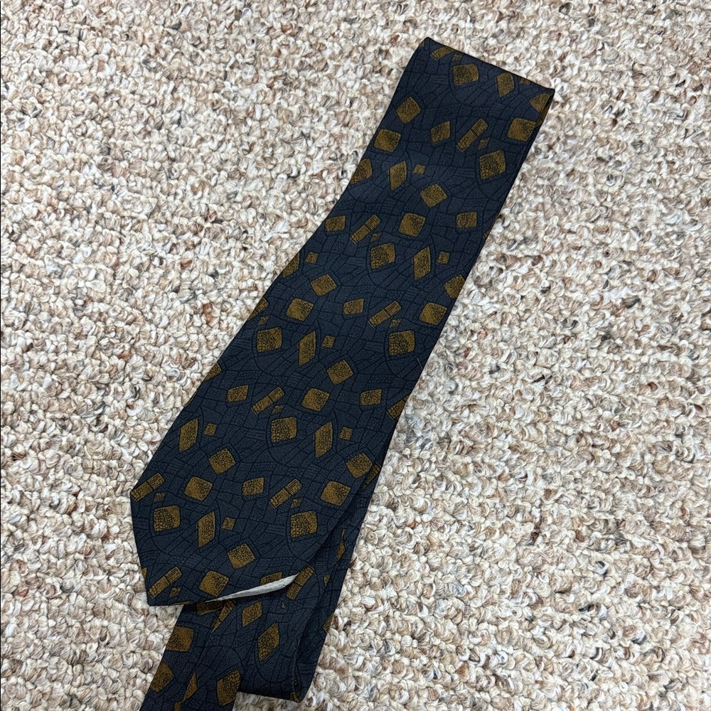 Classic Georgio Armani Necktie Silk Os